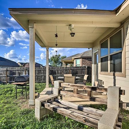 San Antonio Home With Yard About 8 Mi To Lackland! Екстер'єр фото