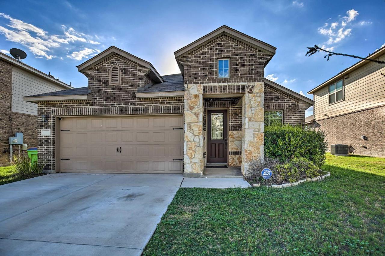 San Antonio Home With Yard About 8 Mi To Lackland! Екстер'єр фото