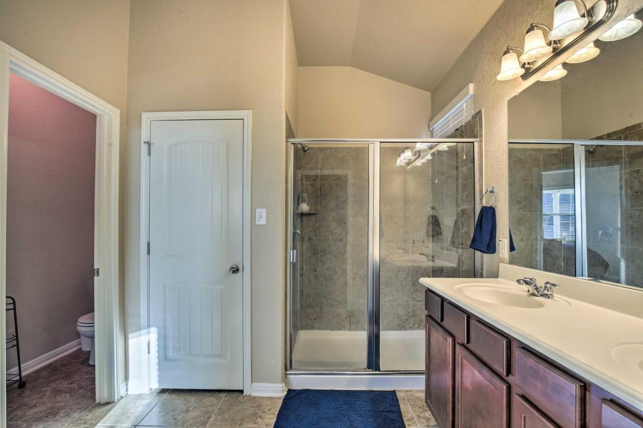 San Antonio Home With Yard About 8 Mi To Lackland! Екстер'єр фото